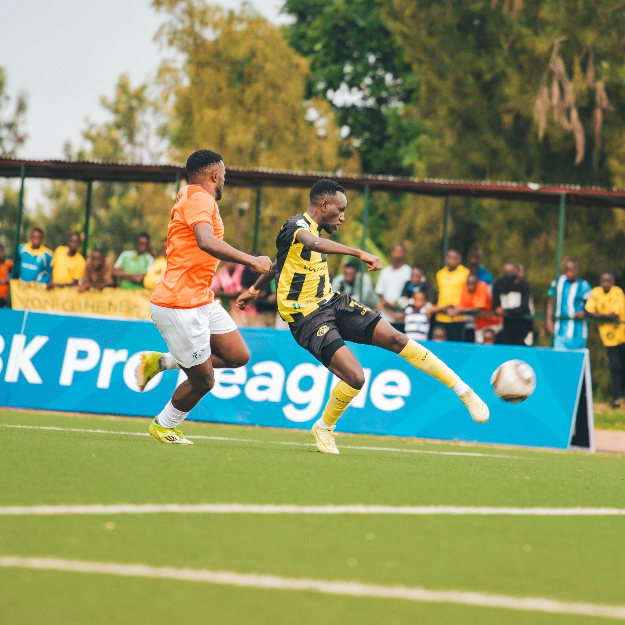 Rutsiro FC yatsinze Mukura VS yigarurira ikizere cyo gukomeza guhatana .
