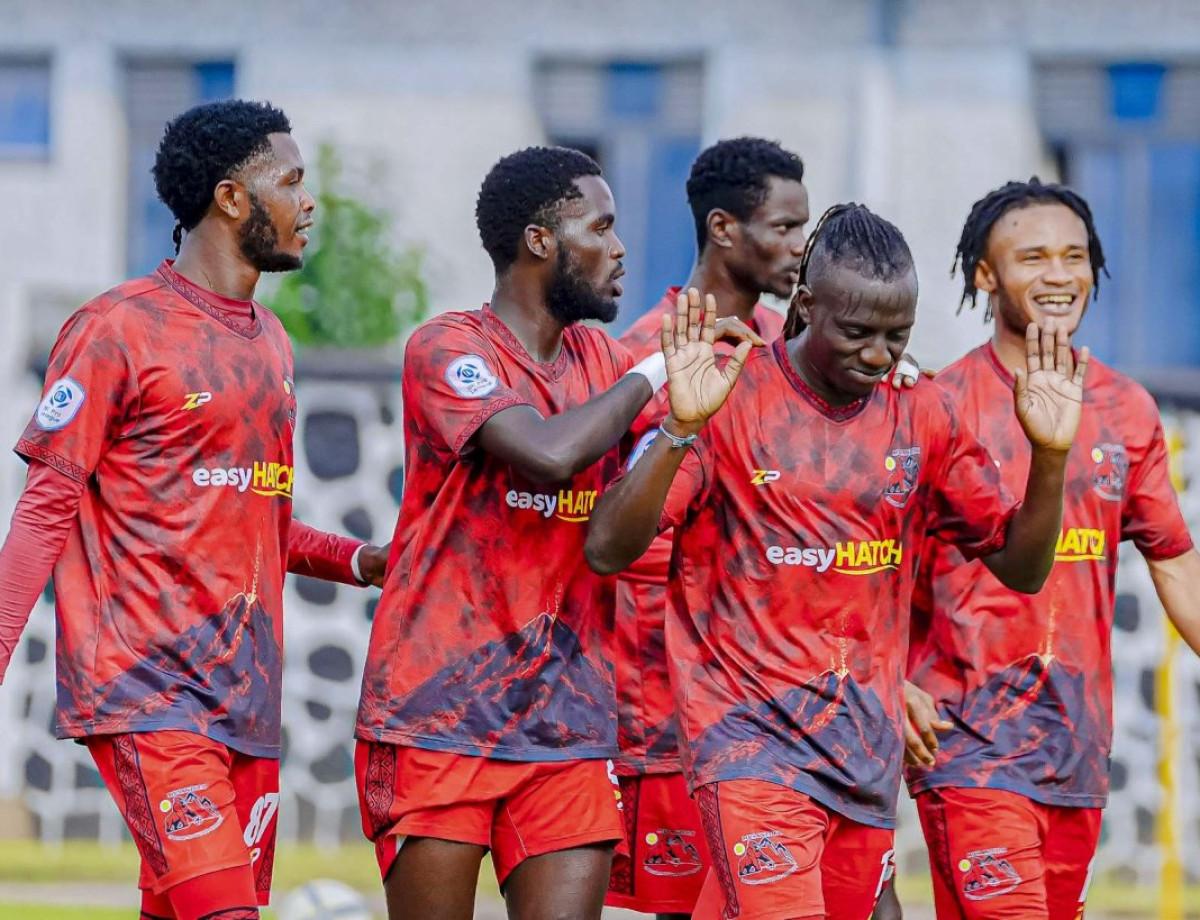 Musanze FC yabonye amanota atatu kuri Police FC y’abakinnyi 10